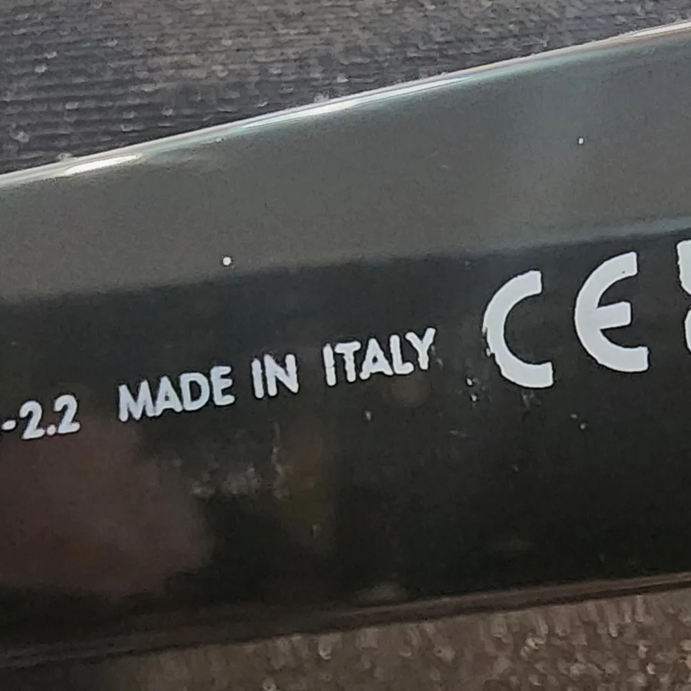 Celine Triomphe Logo Black Oval Sunglasses 52mm CL40194U - Picture 6 of 8